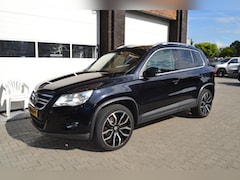 Volkswagen Tiguan - Leder, Automaat