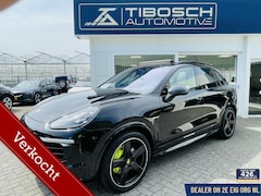 Porsche Cayenne - 3.0 S E-Hybrid LED koplampen 21" Keyless Panorama