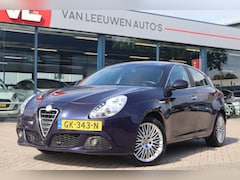 Alfa Romeo Giulietta - 1.6 JTDm Distinctive | Leder | Cruise | Clima