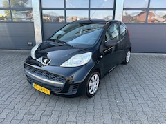 Peugeot 107 - 1.0 68pk 3-drs XR | Airco