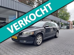 Volvo V50 - 1.8 Elite €1250, - Nieuwe apk bij levering Clima Trekhaak Limited Edition: Handgetekende h