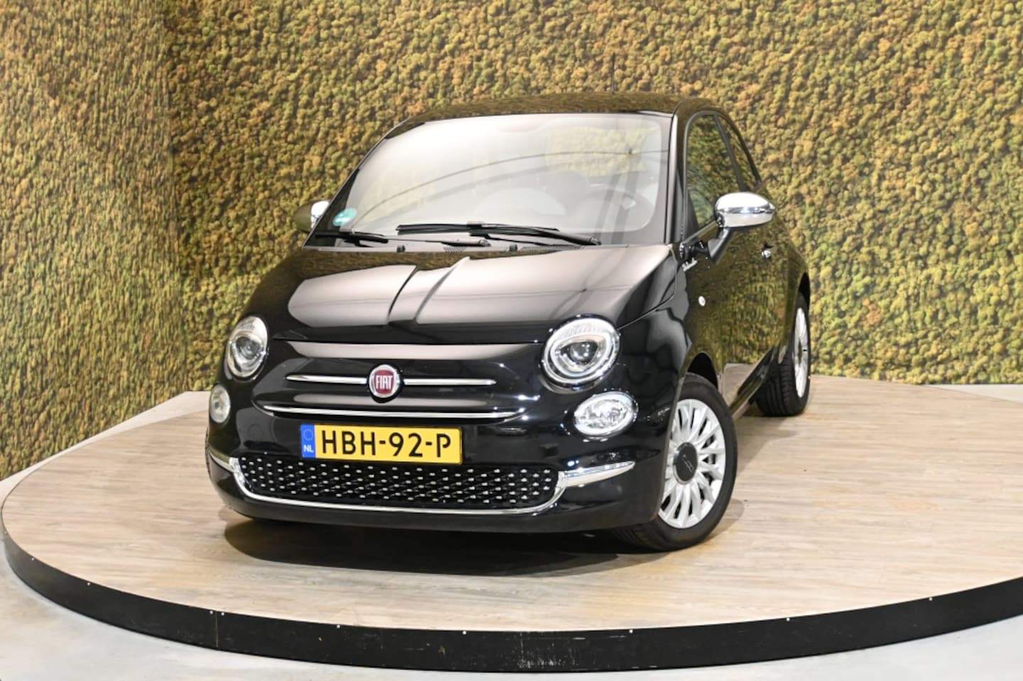 Fiat 500 - 1.0 Hybrid Dolcevita | Carplay | PDC - AutoWereld.nl