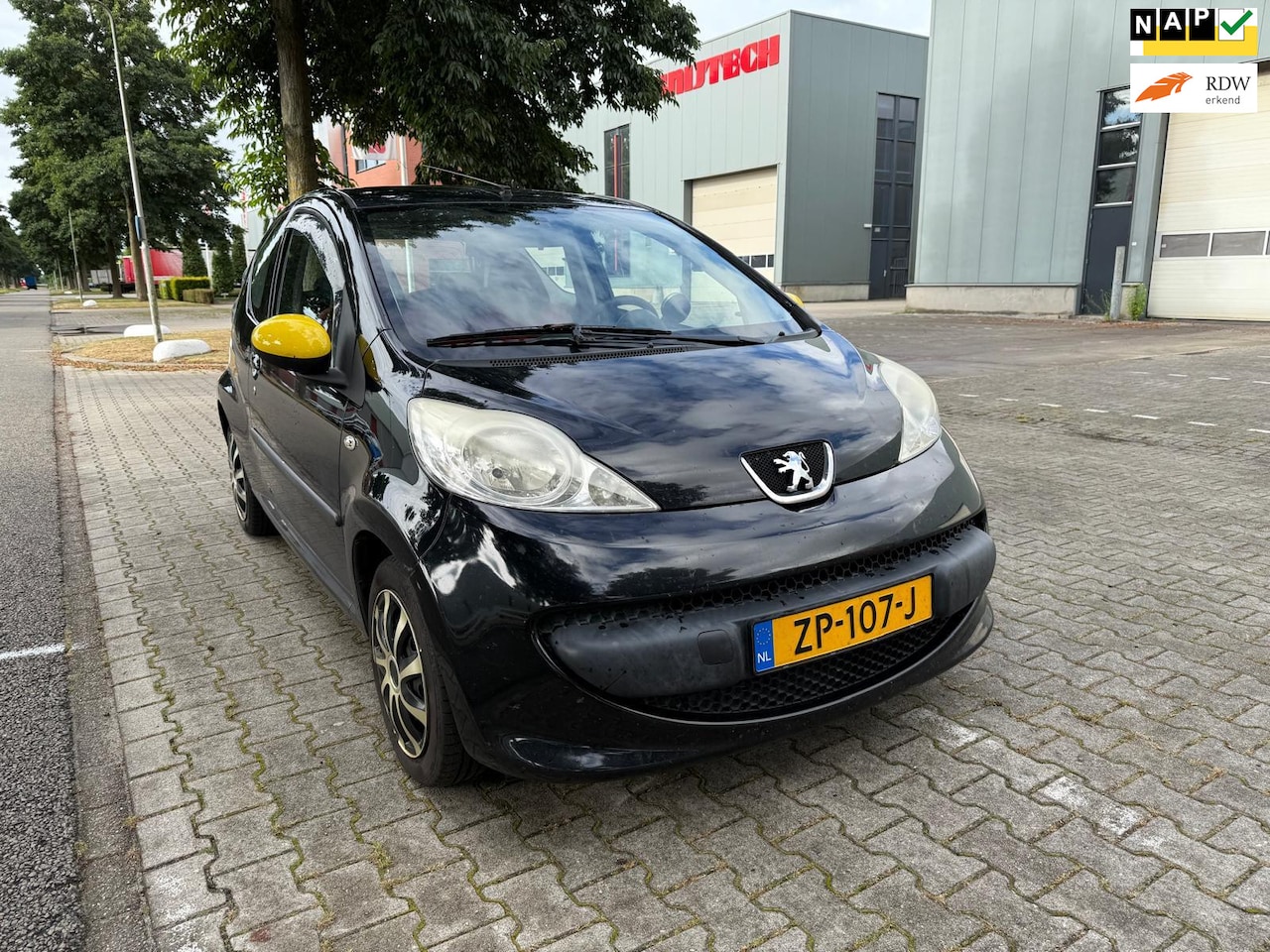 Peugeot 107 - 1.0-12V XR AIRCO APK - AutoWereld.nl