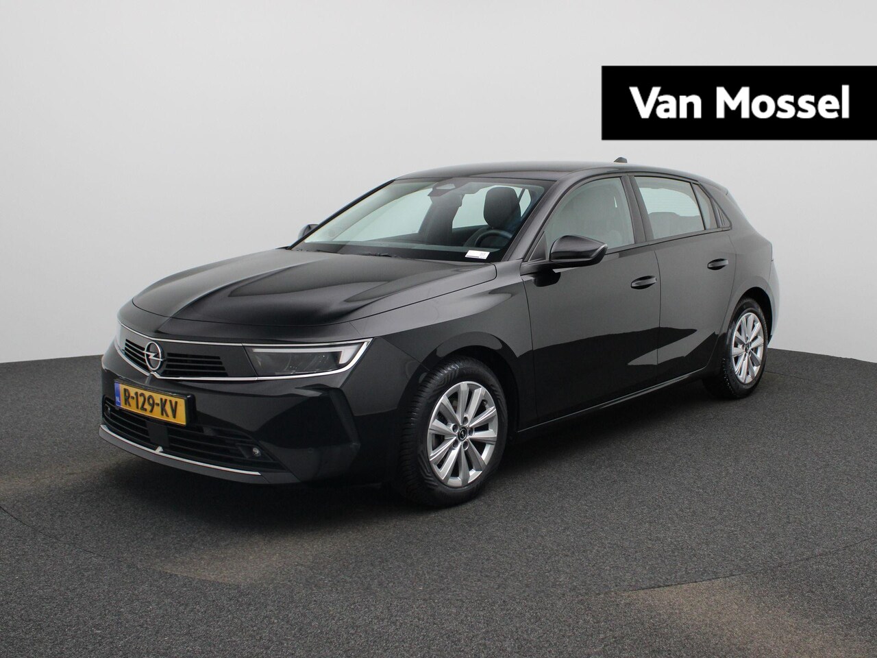Opel Astra - 1.2 Edition | Parkeersensoren | Airco | Cruise Control | - AutoWereld.nl