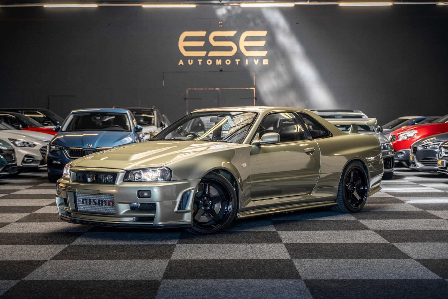 Nissan GT-R - Skyline R34 GTR M-spec Nür Nismo Gold Badges | LMGT4 19'' | - AutoWereld.nl
