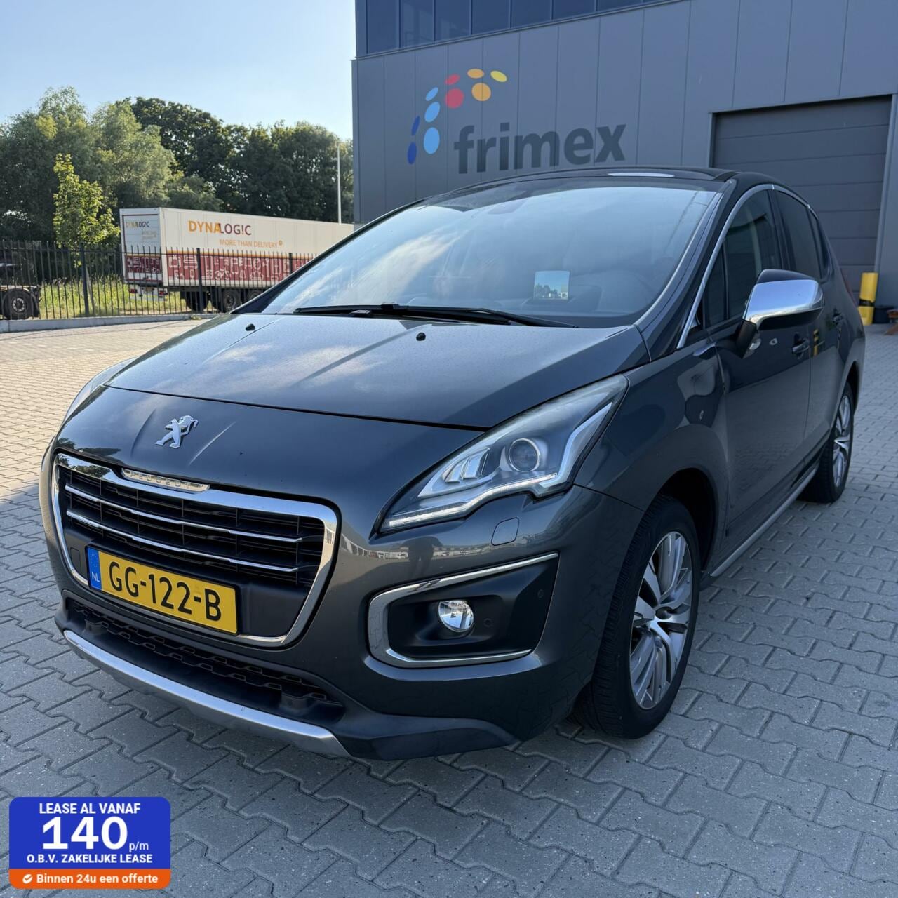 Peugeot 3008 - 1.6 Allure | Panoramadak | Camera | Trekhaak - AutoWereld.nl