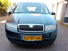 Skoda Fabia Combi - 1.4-16V Flash