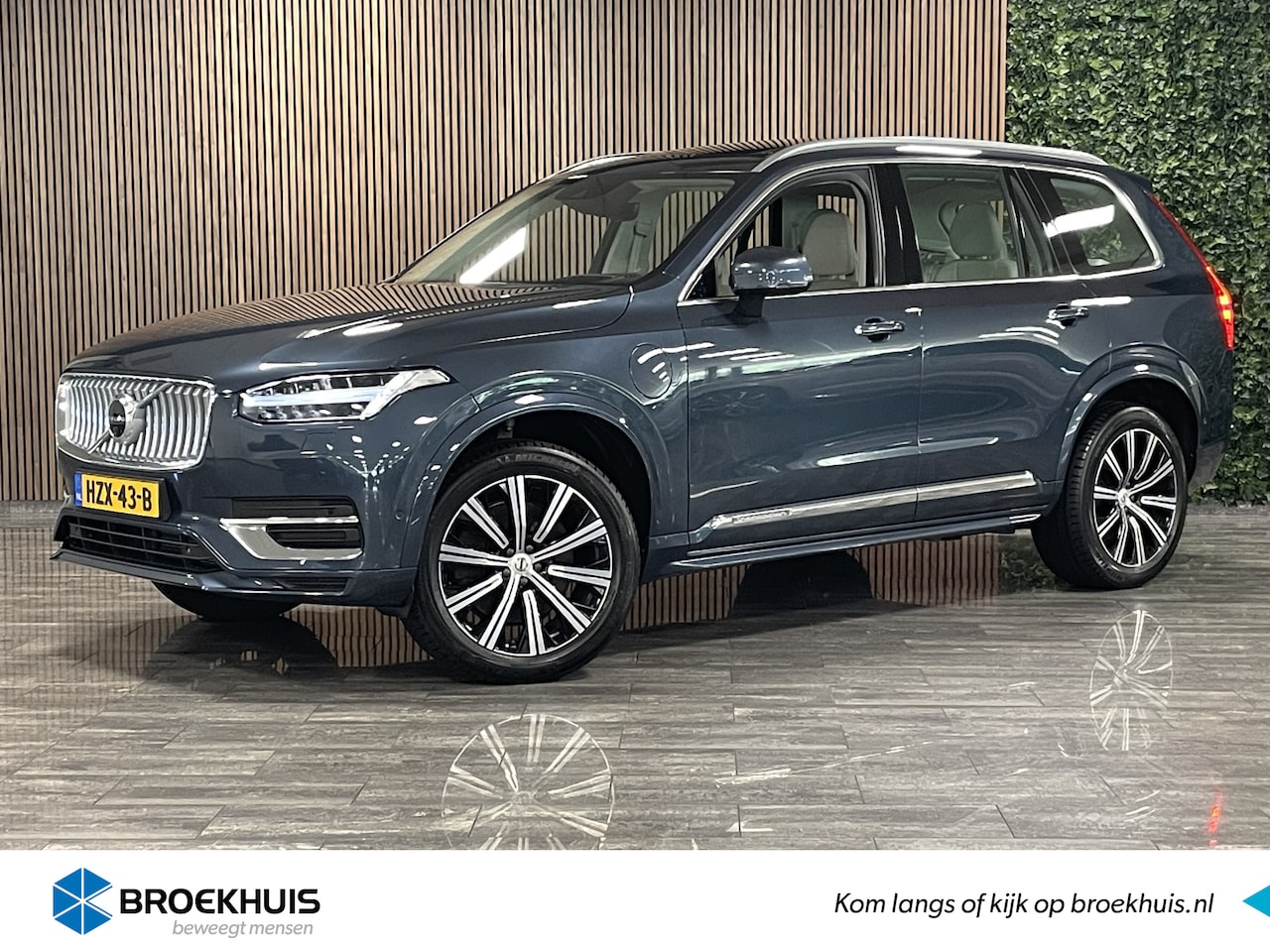 Volvo XC90 - T8 AWD Recharge Inscription | Trekhaak | 360° Camera | Head-Up Display | Schuifdak | Adapt - AutoWereld.nl