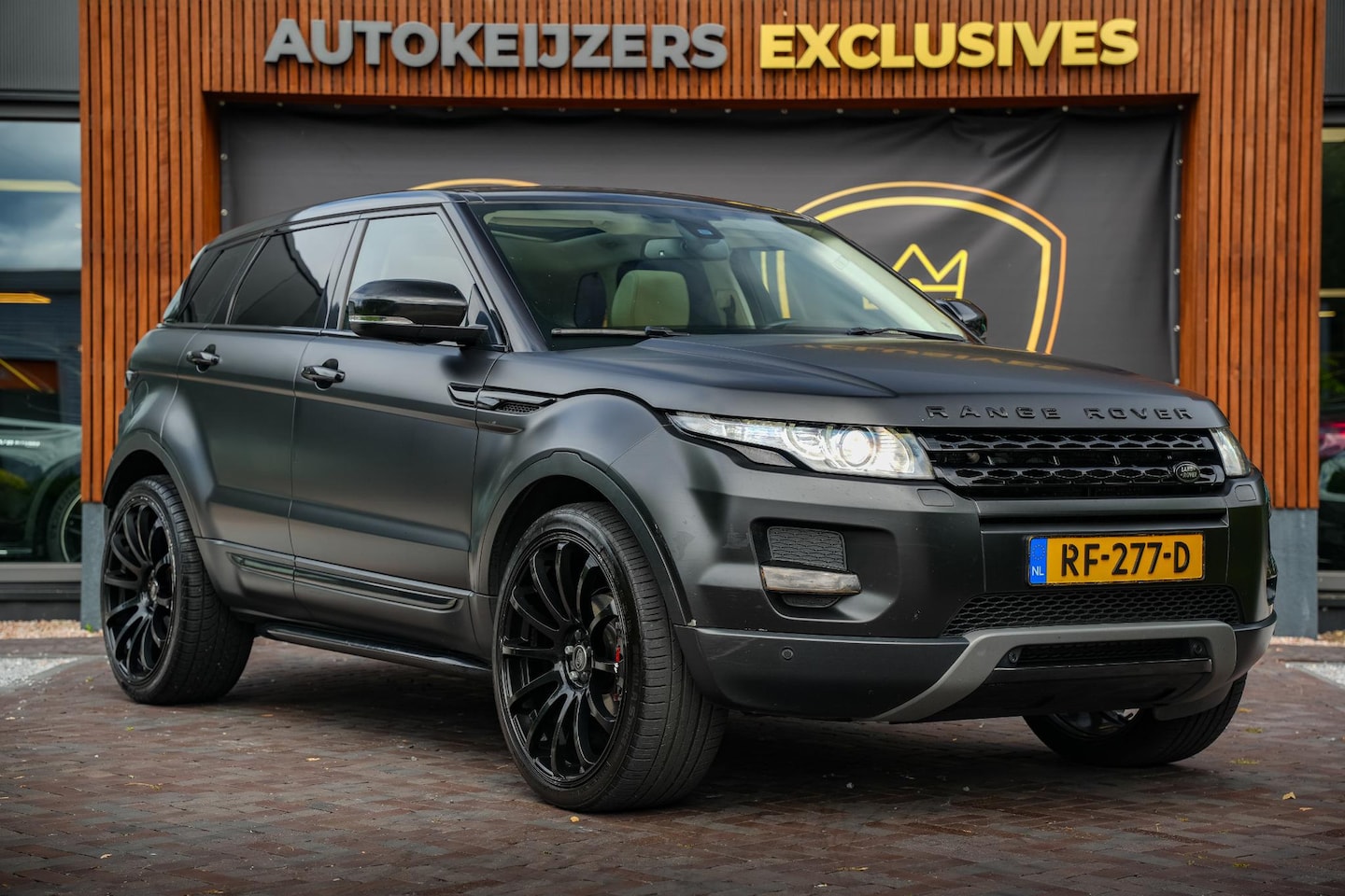Land Rover Range Rover Evoque - 2.2 SD4 4WD Prestige Panoramadak Meridian Xenon Leer Stoelverw. 22”LM - AutoWereld.nl