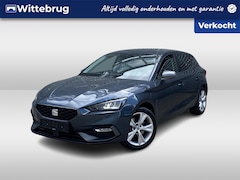 SEAT Leon - 1.4 TSI eHybrid PHEV 204PK FR / Digitale Cockpit / Stuur + Stoelverwarming / Parkeersensor