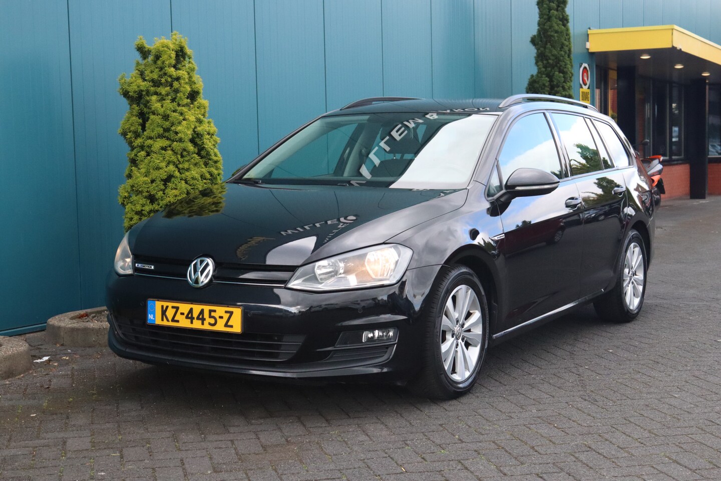 Volkswagen Golf Variant - 1.0 TSI Comfortline DSG AUT. CARPLAY|CLIMA|NAV|CRUISE|BLUETOOTH|PDC|LMV - AutoWereld.nl