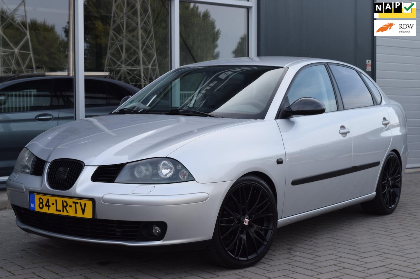 SEAT Cordoba - 1.4-16V Signo | Xenon | Clima | Cruise | APK 8-2026 ! - AutoWereld.nl