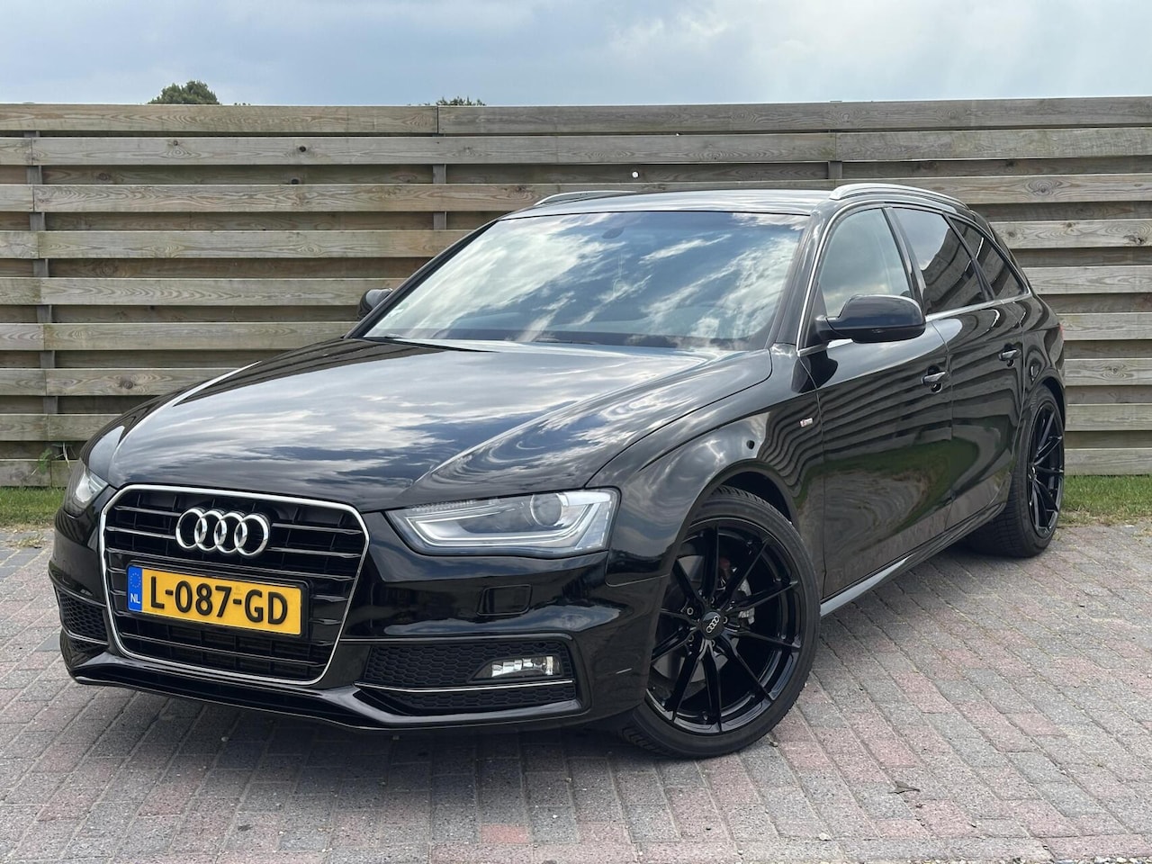 Audi A4 Avant - 1.8 TFSI S-line Automaat Cruise Clima stoelver - AutoWereld.nl