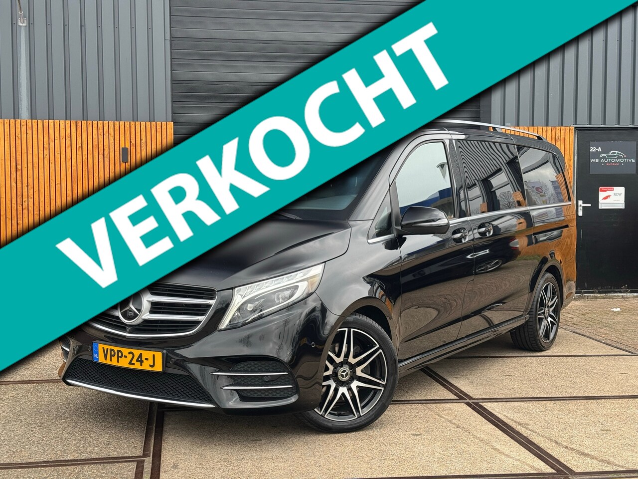 Mercedes-Benz V-klasse - 250d AMG L2*acc*burmester*stoelverw+koeling*standkachel*2xSchuifdeur*camera*lane.assist*gr - AutoWereld.nl