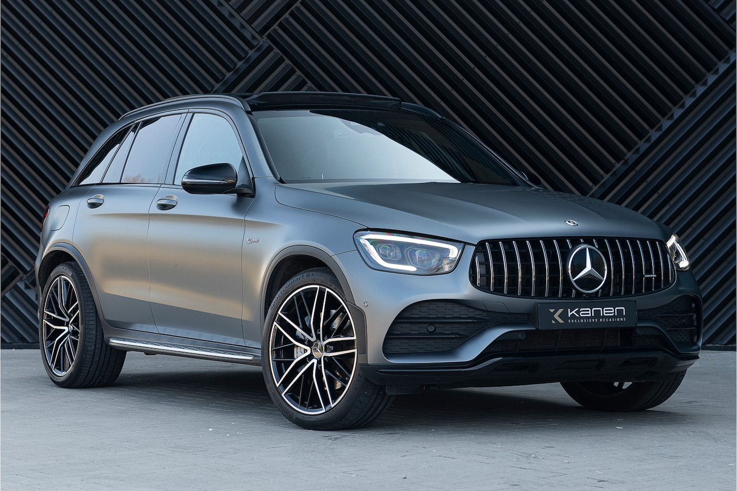 Mercedes-Benz AMG GLC - 43 4Matic ACC Facelift Pano Ambient Luchtv. Memory Trekhaak - AutoWereld.nl