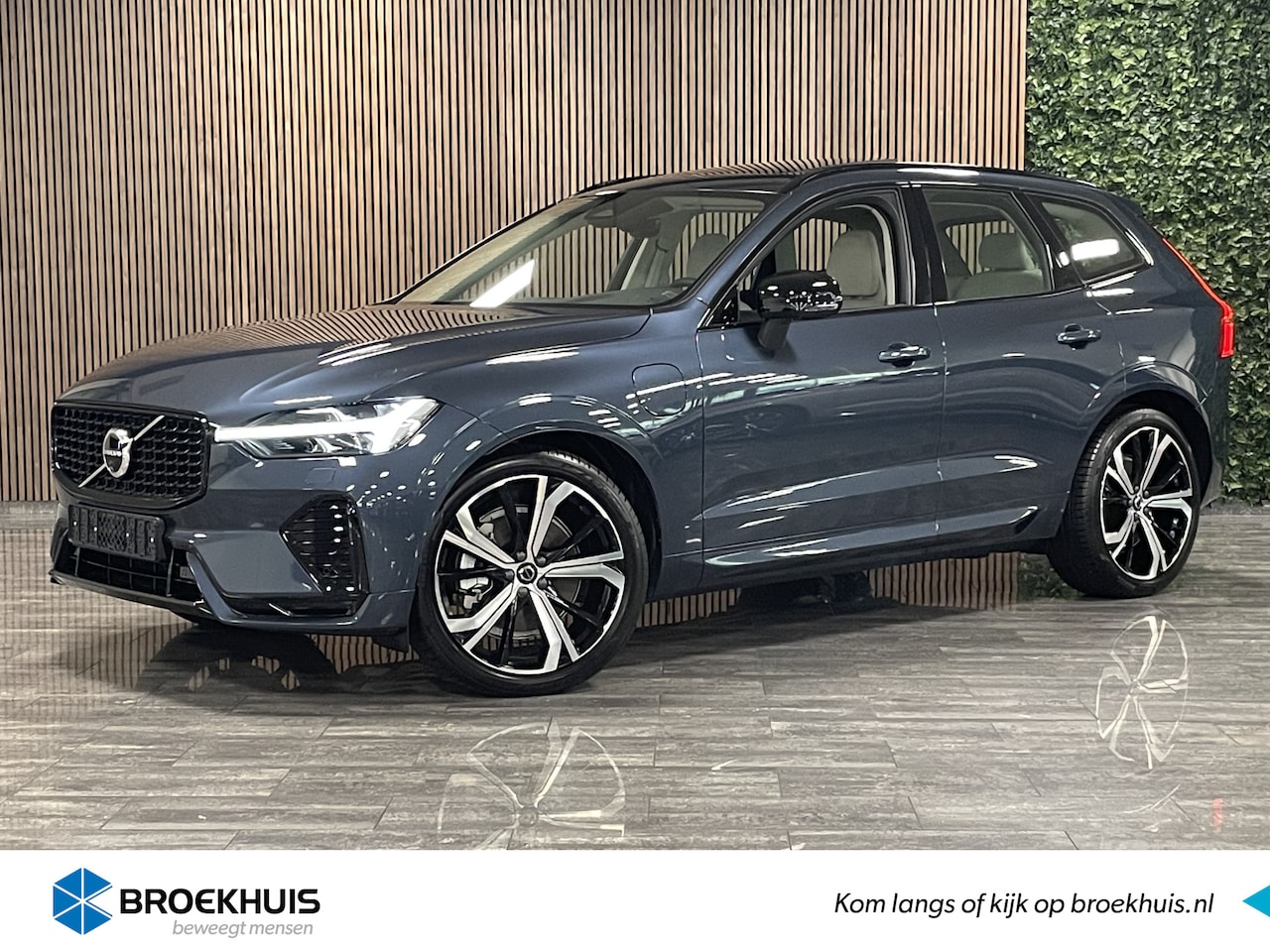 Volvo XC60 - T8 AWD Recharge Plus Dark | Nieuw! | Luchtvering | Stoelventilatie | 455pk | Trekhaak | 36 - AutoWereld.nl