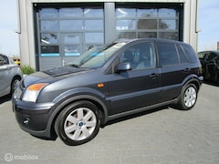 Ford Fusion - 1.6-16V Futura Automaat 67dkm Nap Hoge instap. Org NL