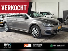 Volkswagen Golf - 1.2 TSI Trend Edition Cruise/Clima/Media/PDC