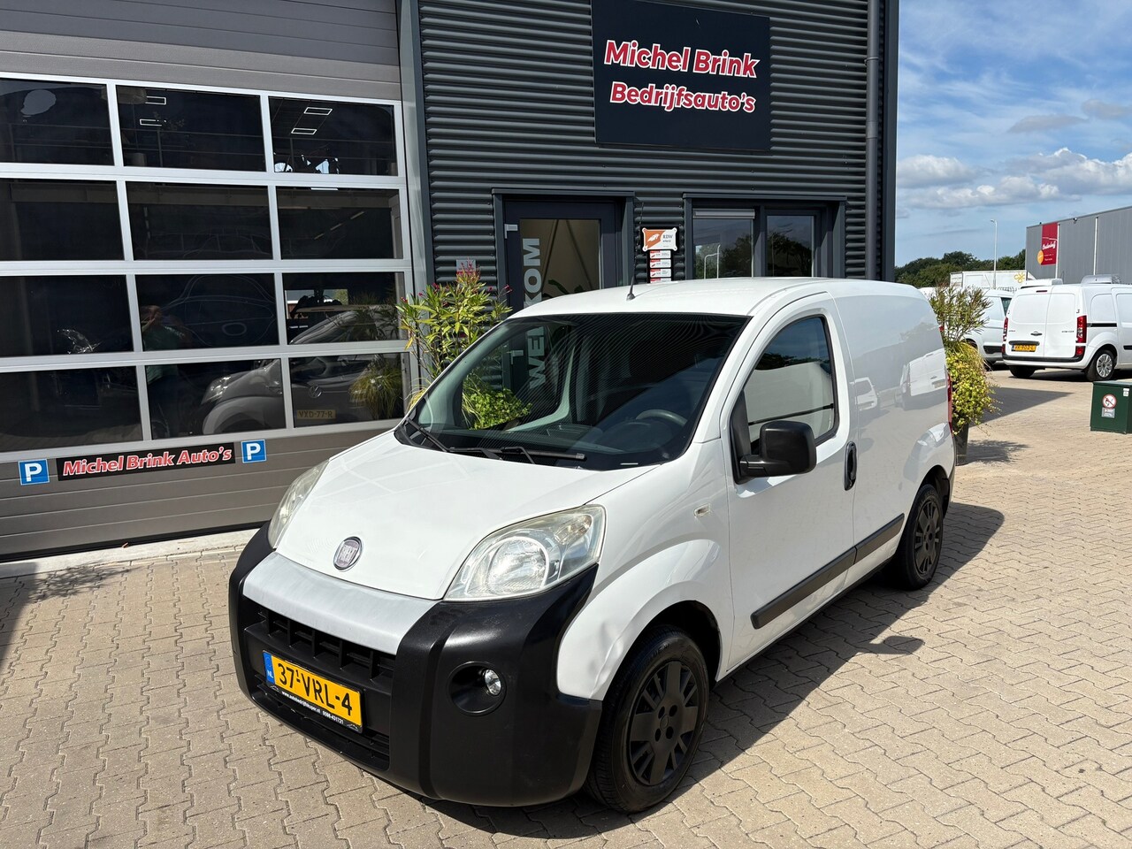 Fiat Fiorino - 1.3 MJ SX Schuifdeur Apk 2026 - AutoWereld.nl