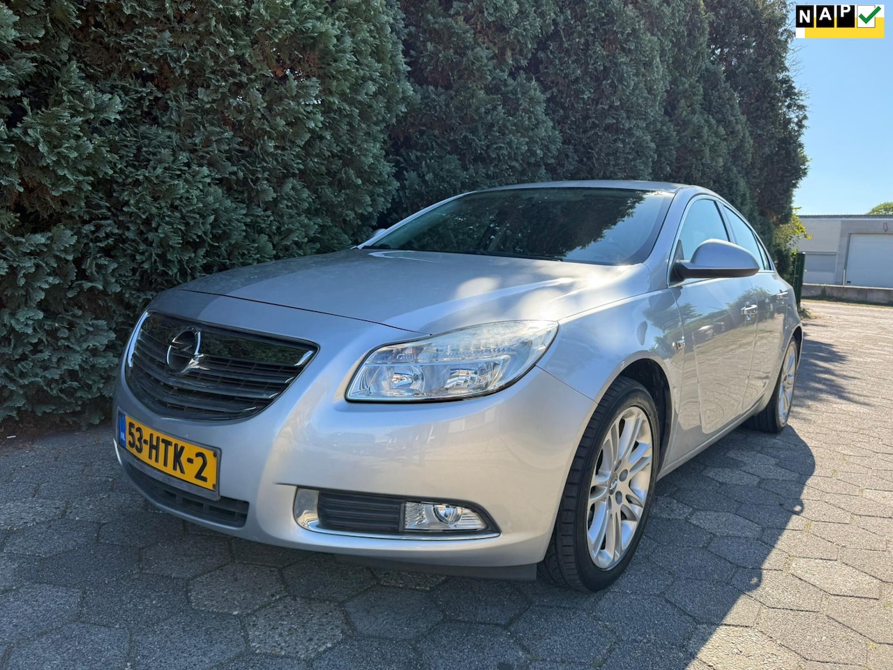 Opel Insignia - 2.0 T Edition|Automaat - AutoWereld.nl