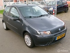 Fiat Punto - 1.2 ELX NOBODY met LEDEREN INTERIEUR APK 04-2026
