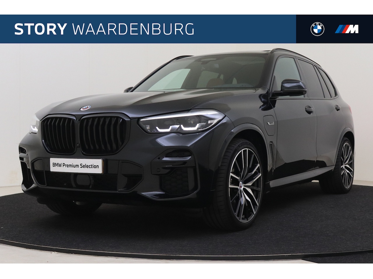 BMW X5 - xDrive45e High Executive M Sport Automaat / Panoramadak / Trekhaak / Active Cruise Control - AutoWereld.nl