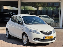 Lancia Y(psilon) - Ypsilon 1.2 Gold|Nieuwstaat|1e eigenaar|63dkm