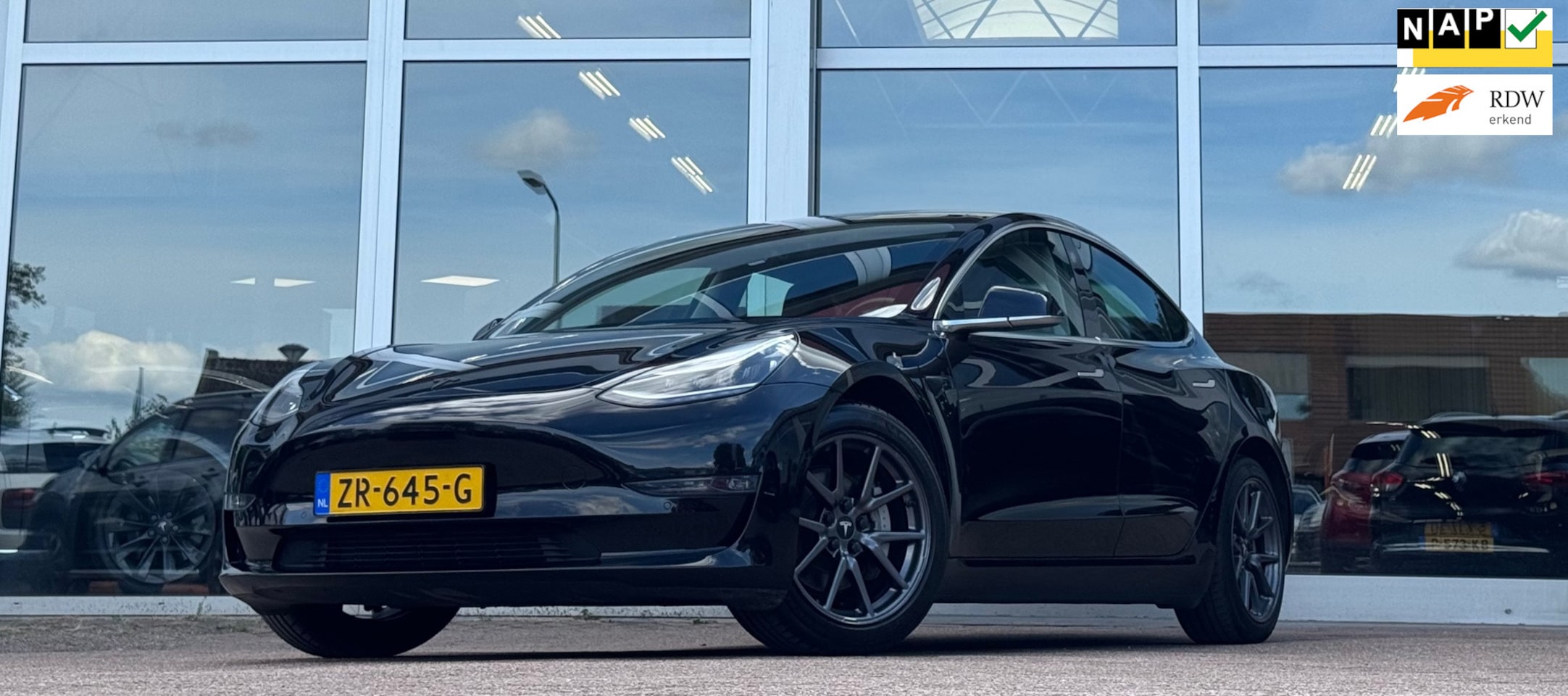 Tesla Model 3 - Long Range RWD Long Range AWD 75 kWh Trekhaak FSD comp. - AutoWereld.nl