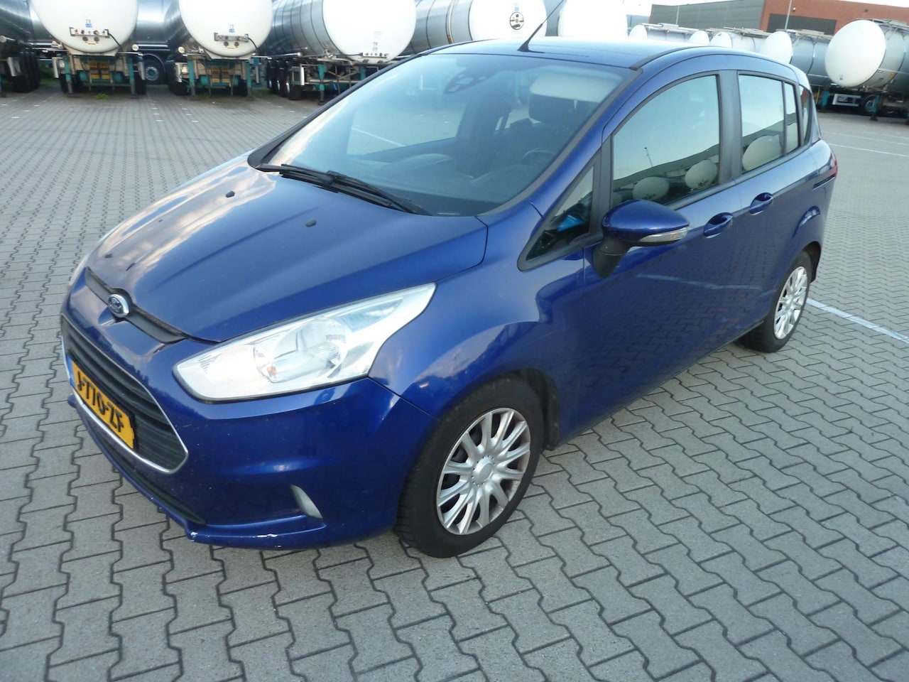 Ford B-Max - 1.0 EcoBoost Titanium 1.0 EcoBoost Titanium - AutoWereld.nl