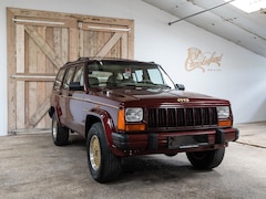 Jeep Cherokee - XJ - Cherokee exotic burgandy red