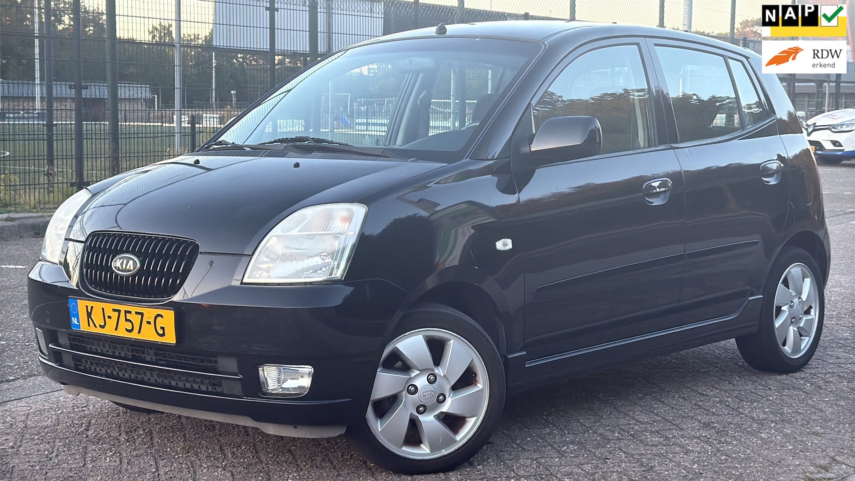 Kia Picanto - 1.1 X-tra AIRCO/APK - AutoWereld.nl