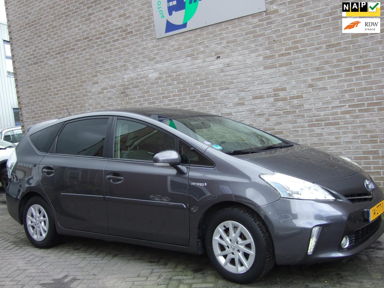 Toyota Prius Wagon - 1.8 Aspiration 7p - 2e eig! - Panoramadak - - AutoWereld.nl
