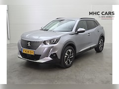 Peugeot e-2008 - EV Allure Pack 50 kWh | Trekhaak | Camera | Clima |
