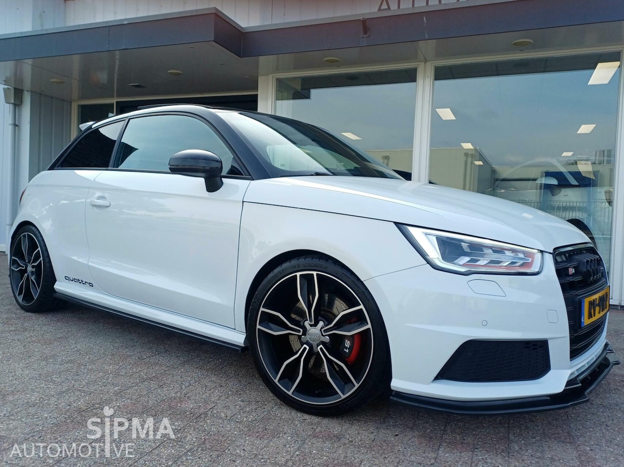 Audi S1 - 2.0 TFSI 231pk Quattro/Bose/Pano/S-Line/Xenon/18"lmv - AutoWereld.nl