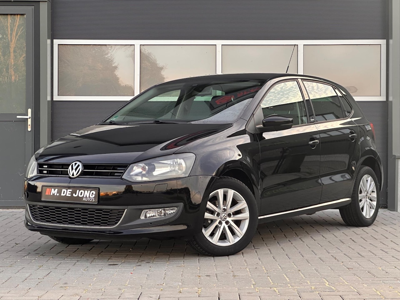 Volkswagen Polo - 1.4-16V Style Airco Stoelverwarming Lm-velgen - AutoWereld.nl