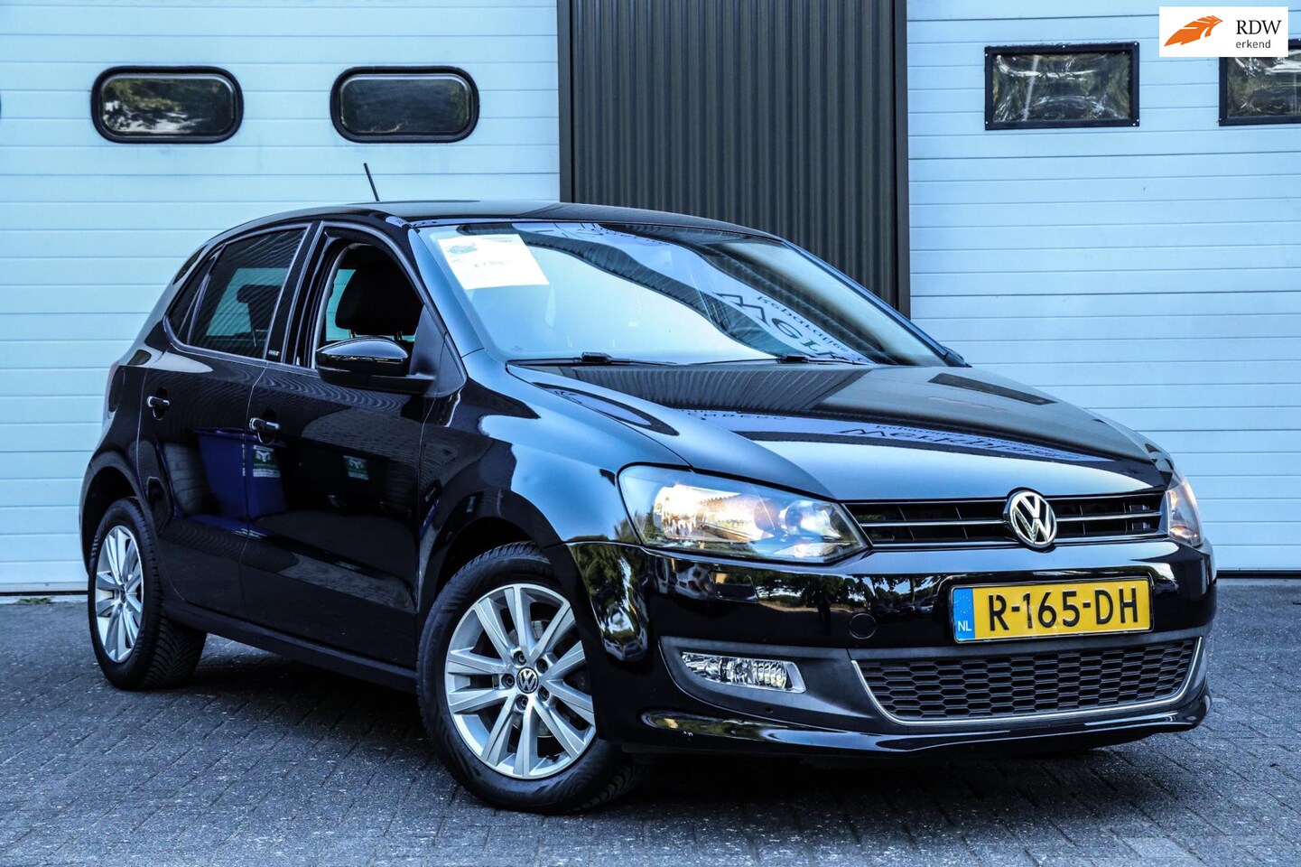 Volkswagen Polo - 1.2 Easyline APK CRUISE BLUETOOTH CARPLAY PDC - AutoWereld.nl