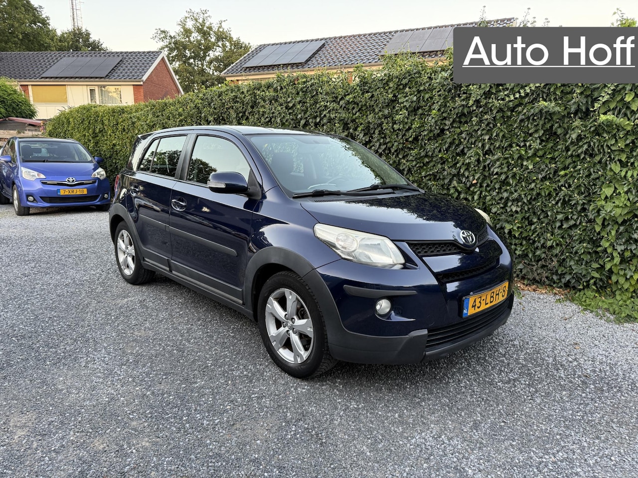 Toyota Urban Cruiser - 1.3 VVT-i Aspiration | Navi Camera | Airco | Elekt. Ramen | Trekhaak | Nieuwe APK - AutoWereld.nl