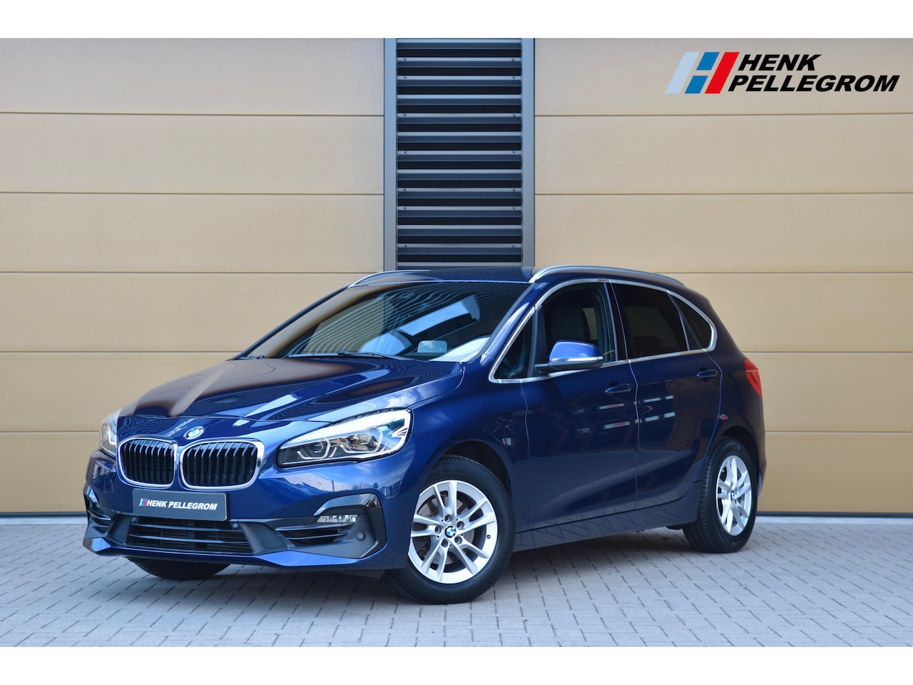 BMW 2-serie Active Tourer - 218i Executive Edition * Head-up * Sportline uitvoering * LED * Facelift * - AutoWereld.nl
