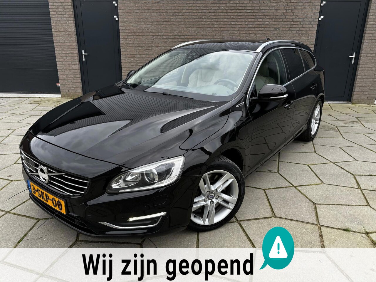 Volvo V60 - 2.4 D6 AWD Plug-In Hybrid Summum 2.4 D6 AWD Plug-In Hybrid Summum - AutoWereld.nl