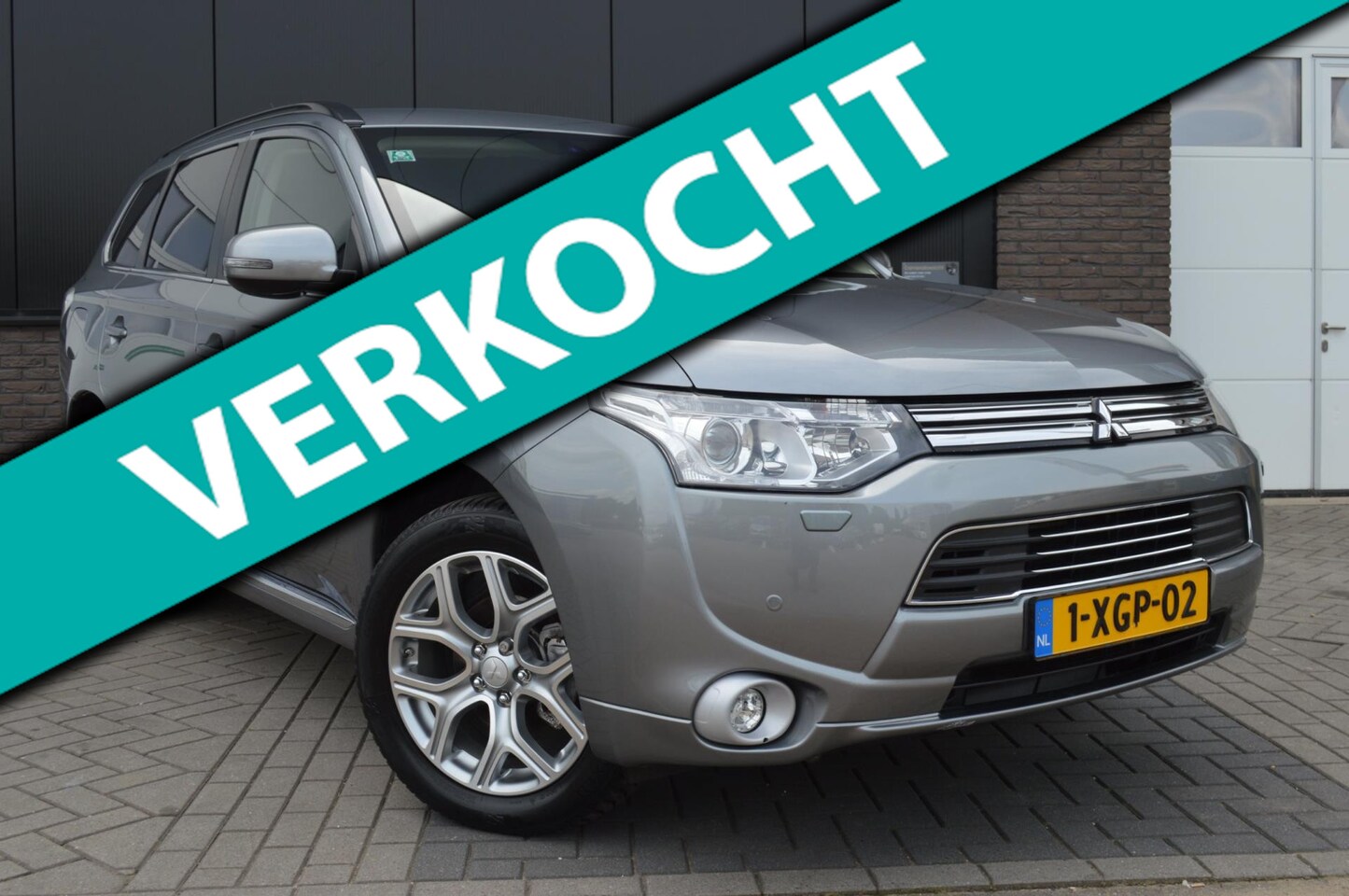 Mitsubishi Outlander - 2.0 PHEV Executive Edition 2.0 PHEV Executive Edition - AutoWereld.nl