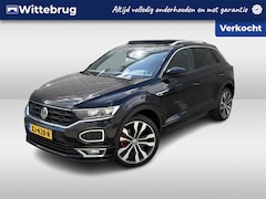 Volkswagen T-Roc - 1.5 TSI R-line / Digitaal dashboard / Navigatie / Trekhaak / Bearlock / Suzuka 19 inch vel