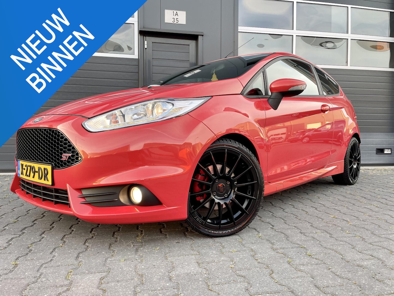 Ford Fiesta - 1.6 ST2 *NAVI*CRUISE*182PK*SONY*ECC - AutoWereld.nl