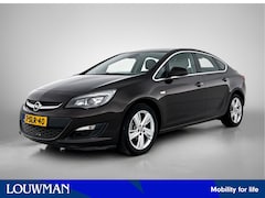 Opel Astra - 1.4 Turbo Berlin | 140 pk | Navigatie | Parkeerhulp |