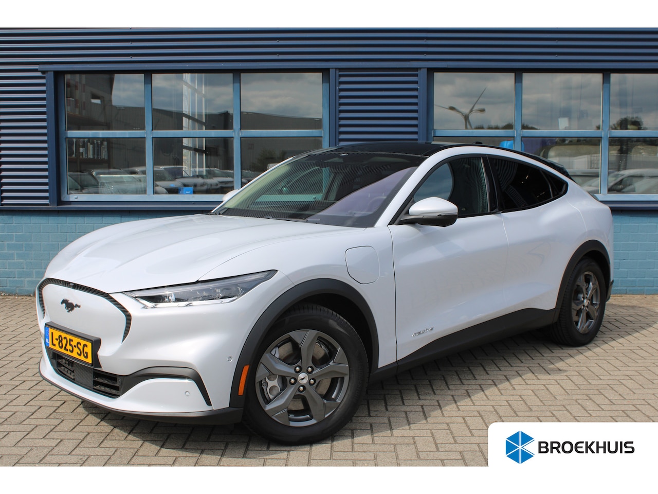 Ford Mustang Mach-E - RWD 75 kWh Technology Pack Plus | PANORAMADAK | BTW AUTO - AutoWereld.nl
