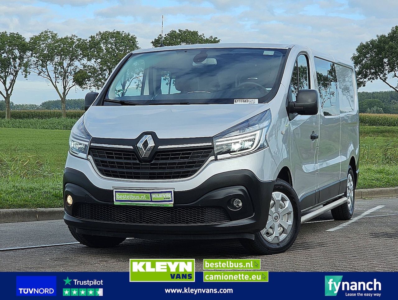 Renault Trafic - 2.0 DCI L2 Dubbel Cabine AC! - AutoWereld.nl