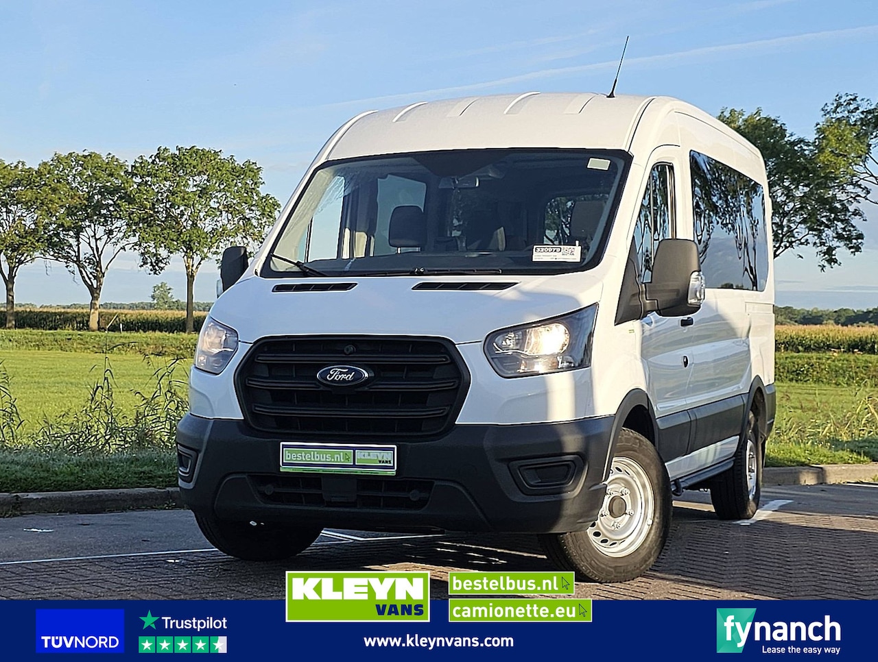 Ford Transit - 330 ac 9 persoons EURO6 - AutoWereld.nl