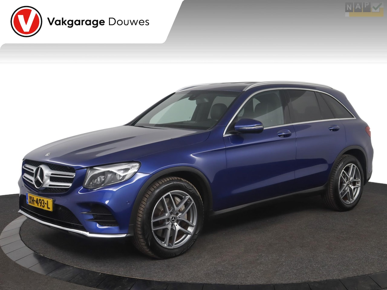 Mercedes-Benz GLC-klasse - 250 4MATIC Business Solution AMG |NAP |Automaat | Elecktrische trekhaak | - AutoWereld.nl