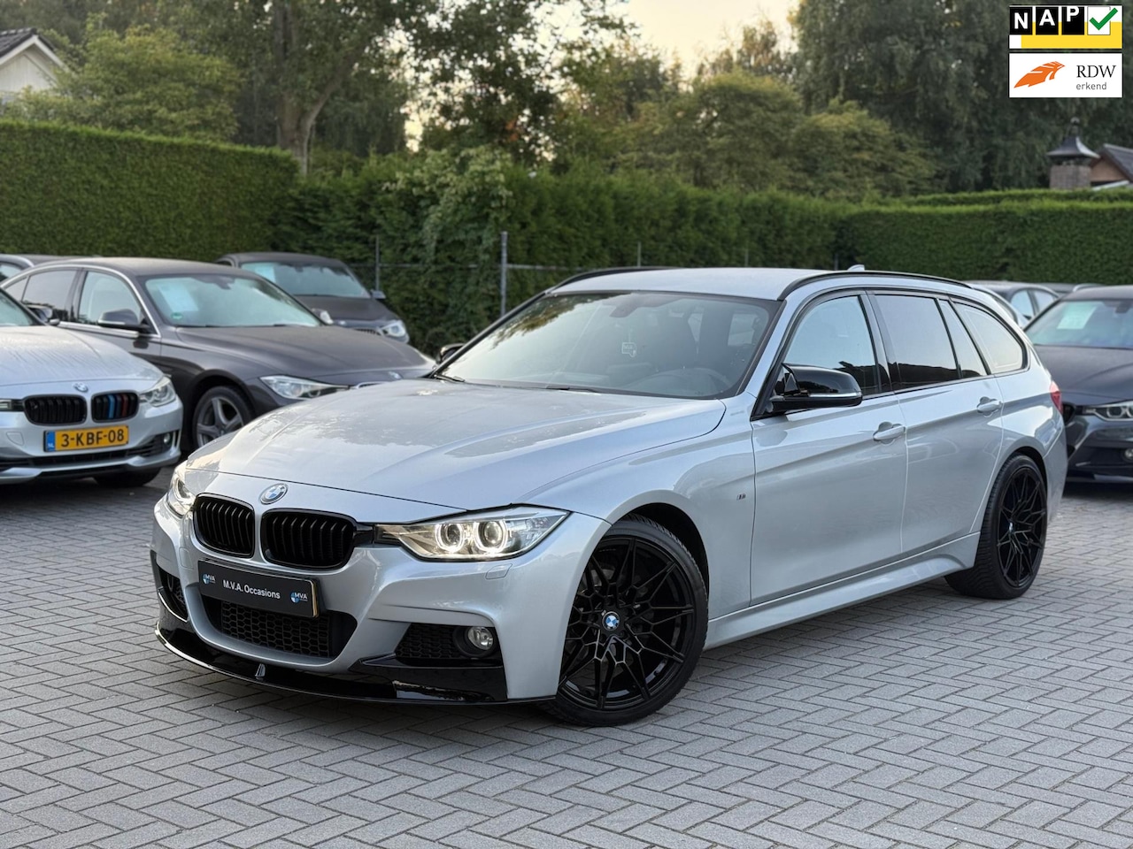 BMW 3-serie Touring - 316i Executive M Sport|Nieuwe Ketting + Klepseals|Xenon|Climate control|Cruise controle|Na - AutoWereld.nl