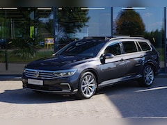 Volkswagen Passat Variant - 1.4 TSI PHEV GTE BNS 218 PK, Panoramdak, Trekhaak, Matrix-LED, 360 Camera, Leder