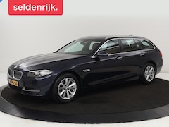 BMW 5-serie Touring - 528xi Luxury Edition | Leder | Achterbankverwarming | Comfortstoelen | Navigatie | Xenon |